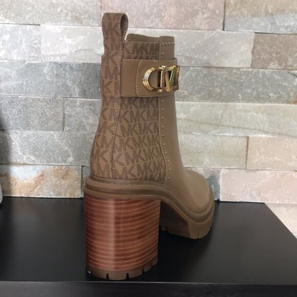 MICHAEL Michael Kors Parker Lug Booties - Picture 7 of 9